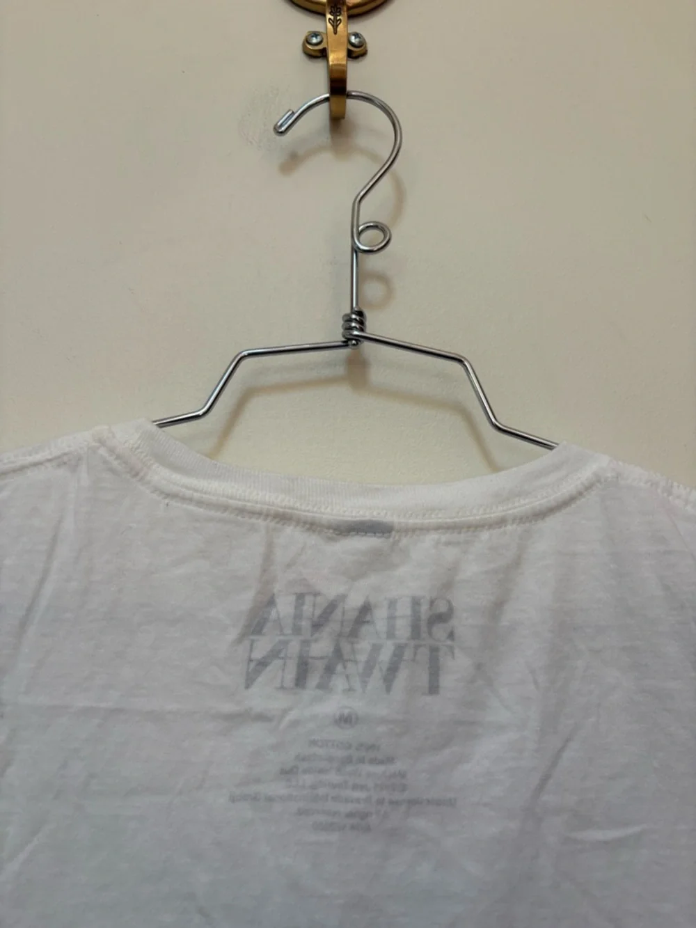 NWOT Urban Outfitters Shania Twain Any Man Of Mine Graphic Tee Size Medium